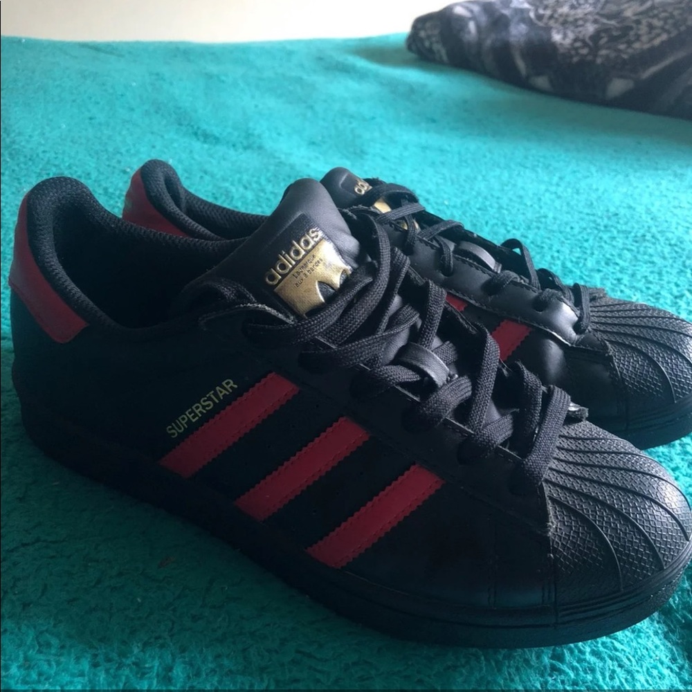 Addias Shoes super star